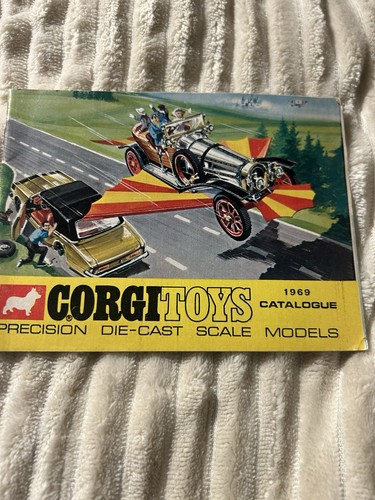 Vintage corgi toys - corgi, catalogue