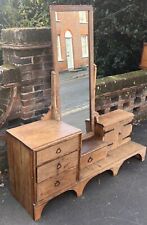 Arts & Crafts Oak Dressing Stand