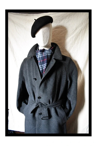 Stunning vintage raglan - a,