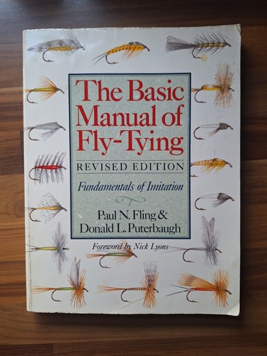 Basic manual fly tying by - tying,