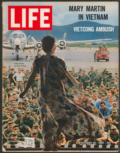 Life magazine october - magazine, 22