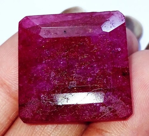 Natural red beryl ct - red,