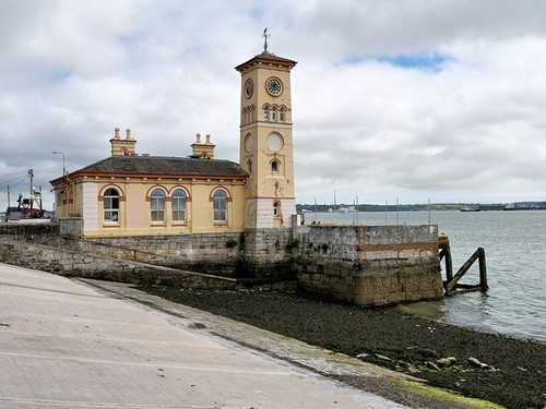 Photo 6x4 old town - old, and
