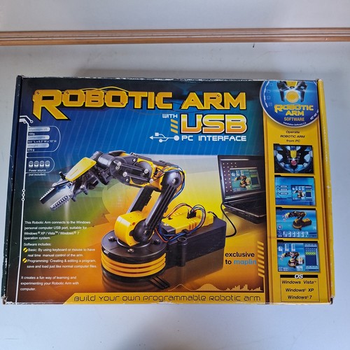 Robot arm with - robot, pc
