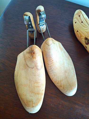 Wooden shoe trees stretchers - wooden,