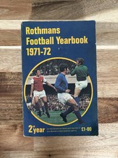 Rothmans Football Yearbook 1971-1972 - 2nd Edition Paperback Book