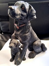 Labrador with pup, black. 19cm