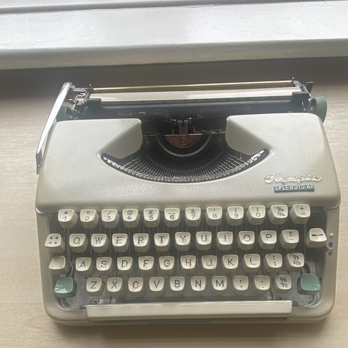 Olympia splendid portable - olympia, 66