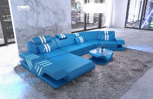 Couch living area - leather, usb