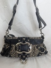 Guess Vintage Y2K Shoulder Bag