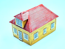 CORGI HOUSE TRUCK LOAD MODEL