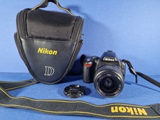 NIKON D40 Camera 6.1MP DSLR with 18-55mm Lens & Official Leather Case