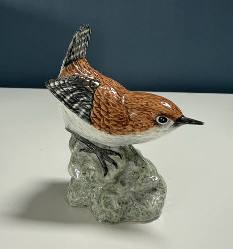 Mack bone china wren bird - bone,