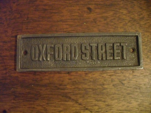 Small cast iron oxford street - cast,