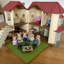 Sylvanian Families Beechwood Hall Lots of Furniture Figures Food Items