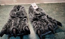 Mens New Monster Claw Slippers Grey Large Size 13-14 Brand New £29.99 RRP