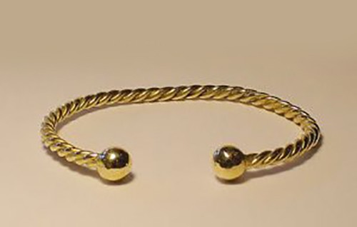 9ct solid gold baby - solid,