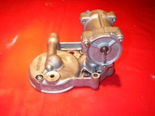 Oil pump + housing engine oil