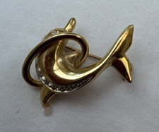 Vintage Circus Dolphin Leaping Through Hoop Clear Rhinestones Gold Tone Brooch 