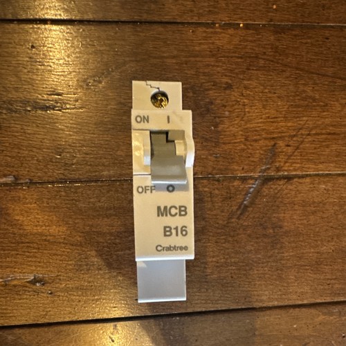 Crabtree starbreaker mcb 16a - crabtree,
