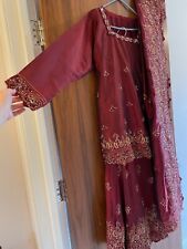Asian wedding dress lengha size L red 4-piece suit  India / Pakistan