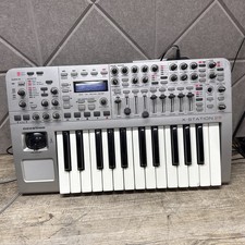Novation X-Station 25 Key Midi