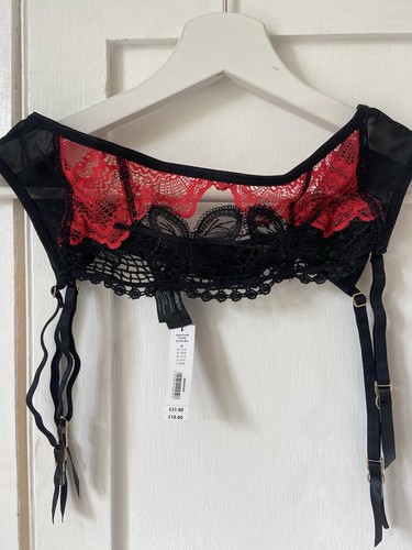 Ann summers rouge noir - summers, waspie