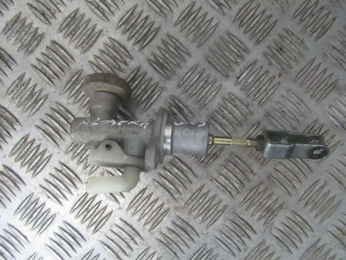 Master clutch cylinder for - ,