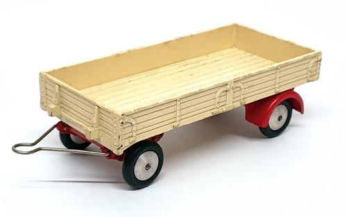 Corgi toys appx 9cm - 9cm, long