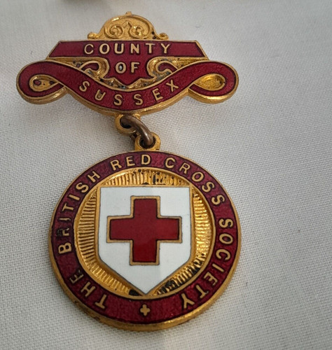 Vintage british red cross - red,