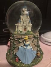 Disney Princess Snow Globe