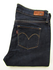 Levi's slight curve skinny