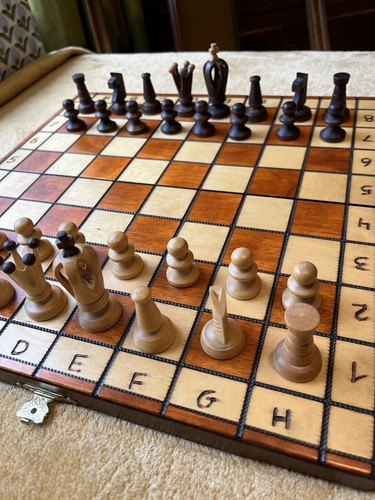 Chess set and board wooden - ,