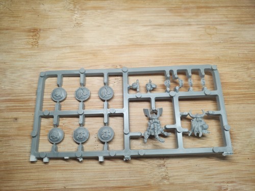Warhammer dwarf warriors - warhammer,