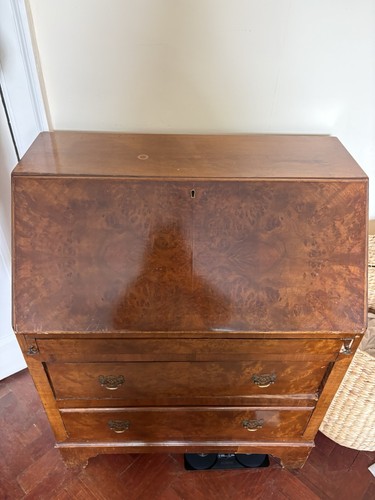 Lovely walnut writing bureau