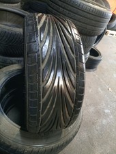 Toyo Proxes T1R 215/40/17 87W 8MM