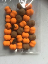 SONUBAITS CHOCOLATE ORANGE BAND UM WAFTERS, PACK OF 30 x 8mm WAFTERS HOOK BAITS