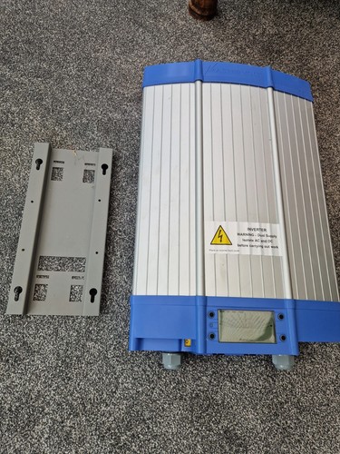 Mastervolt solar inverter - ,