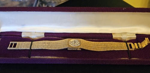 Vintage 1970s accurist - vintage,