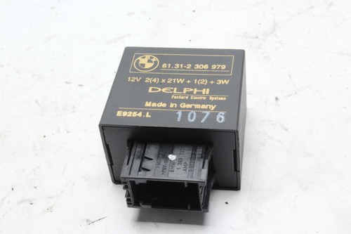 Turn signal relay - ,,