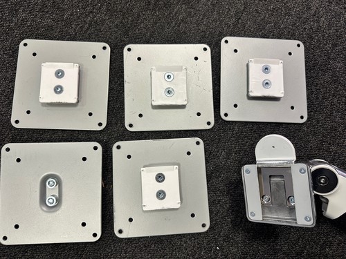 Humanscale vesa plate spare - 1x,