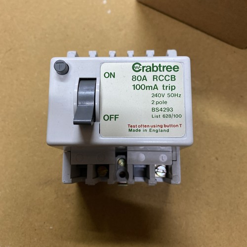 Crabtree amp 100ma double - 80,