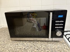 Breville 800w Black Microwave