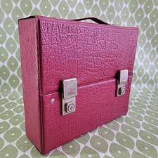 Vintage Retro 32 Cassette Tape