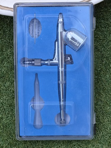 Airbrush kit - airbrush,