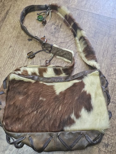 Stunning rare western elegance - rare,