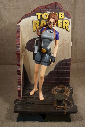 Vintage tomb raider - vintage, 9''