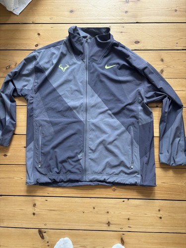 Nike jacket mens - large, grey