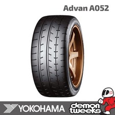 1 x 205/40 R17 84W Yokohama