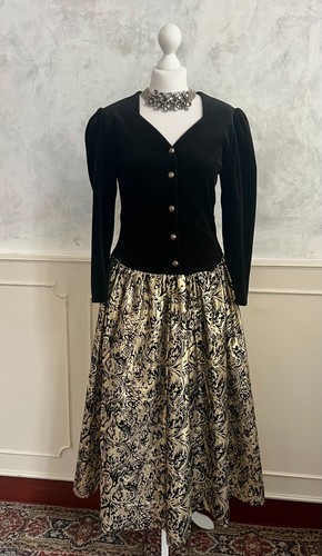 Vintage 1980 black - vintage, 1980's